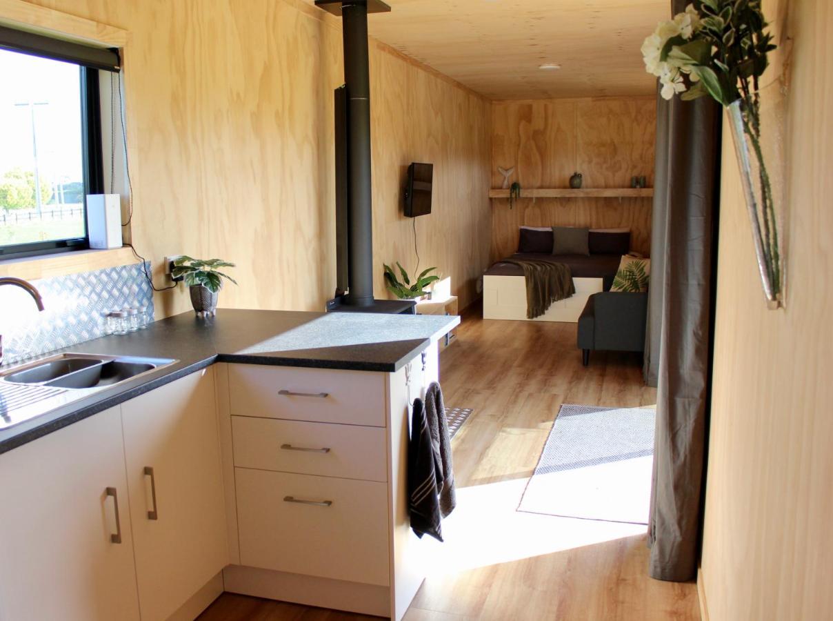 Luxury Container Cabin Masterton Eksteriør bilde